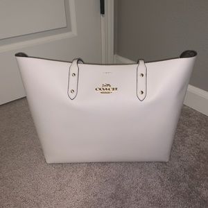 Coach white leather tote